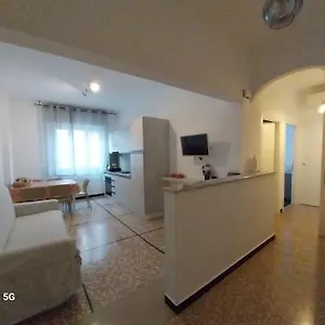 A Casa Di Anna Finale Ligure