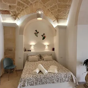 Le Chicche , Lecce Italia